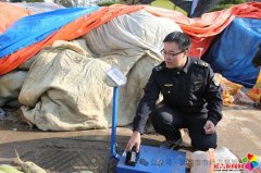  <strong>2315赞扬举报热线</strong>